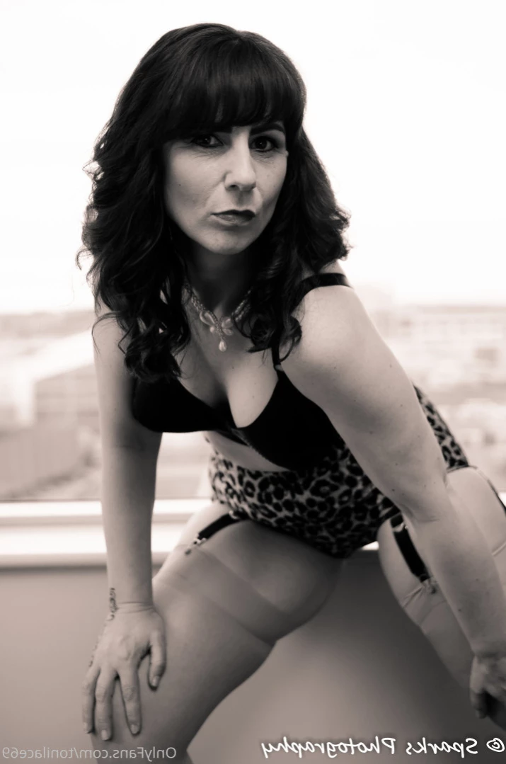 toni lace [ tonilace69 ] Onlyfans leaked photo 13500241 on Hotleaks.tv
