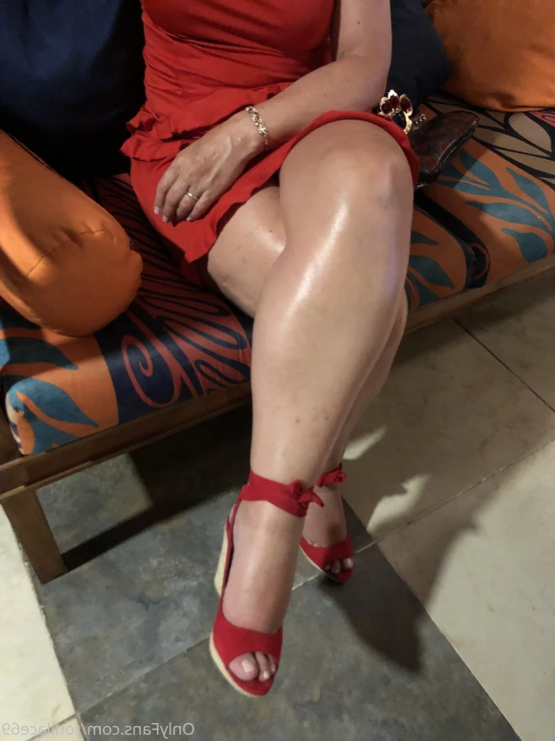 toni lace [ tonilace69 ] Onlyfans leaked photo 13501695 on Hotleaks.tv