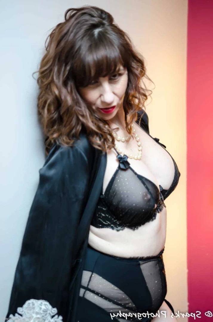 toni lace [ tonilace69 ] Onlyfans leaked photo 13508758 on Hotleaks.tv