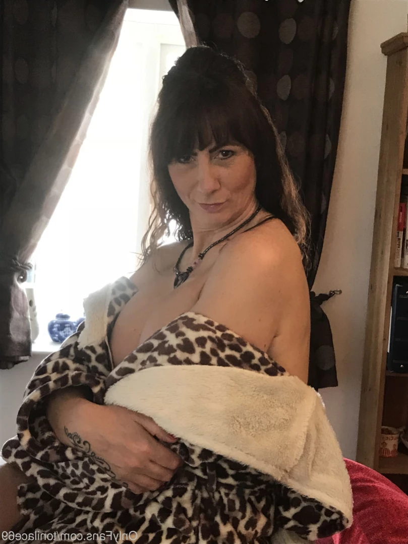 toni lace [ tonilace69 ] Onlyfans leaked photo 13515022 on Hotleaks.tv