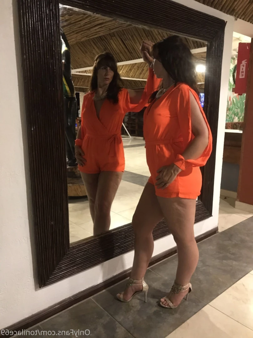 toni lace [ tonilace69 ] Onlyfans leaked photo 13519096 on Hotleaks.tv