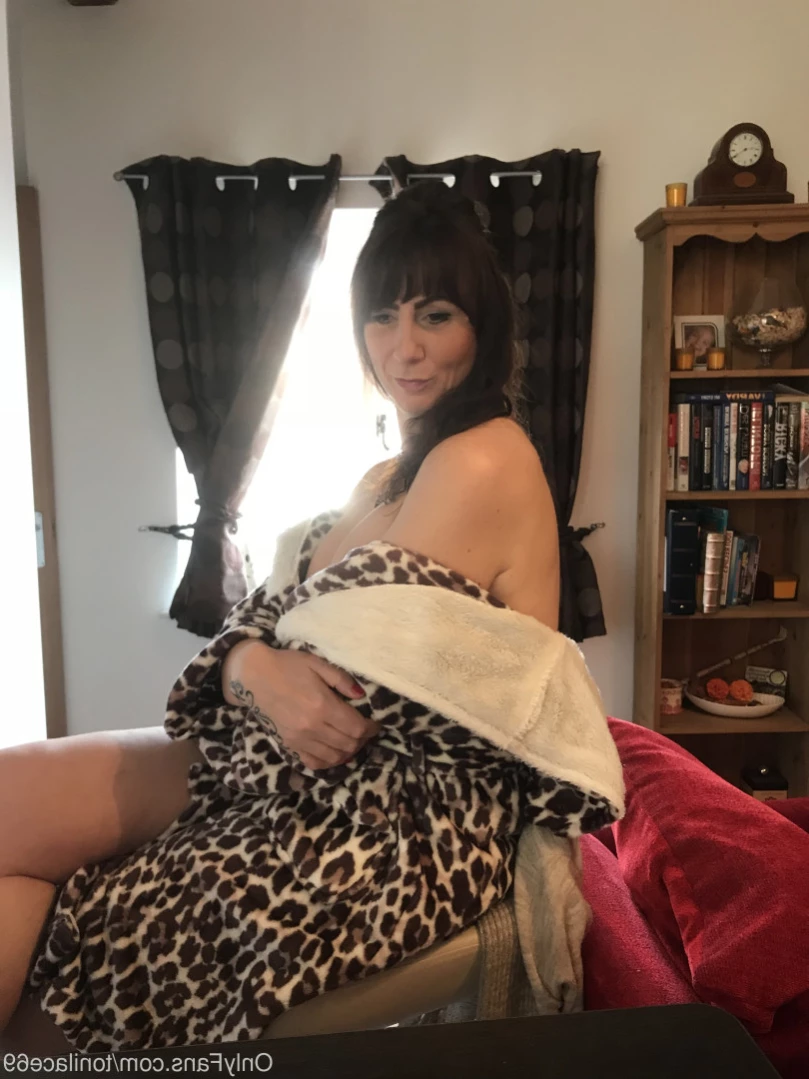 toni lace [ tonilace69 ] Onlyfans leaked photo 14737902 on Hotleaks.tv