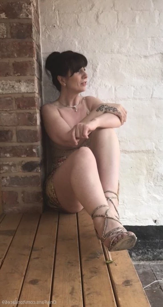toni lace [ tonilace69 ] Onlyfans leaked photo 16012810 on Hotleaks.tv