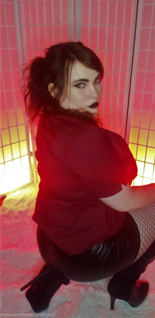 Toriana [ torianoir ] Onlyfans leaked photo 14179422 on Hotleaks.tv