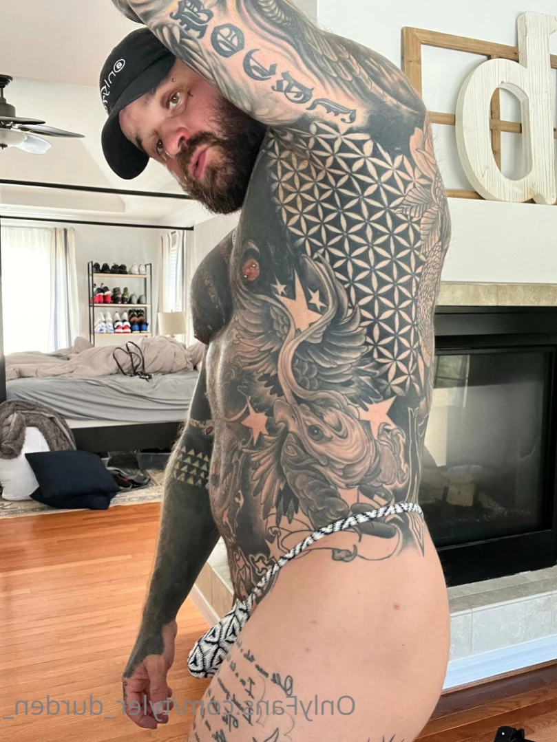 Durden [ tattoosaredumb ] Onlyfans leaked photo 10885251 on Hotleaks.tv