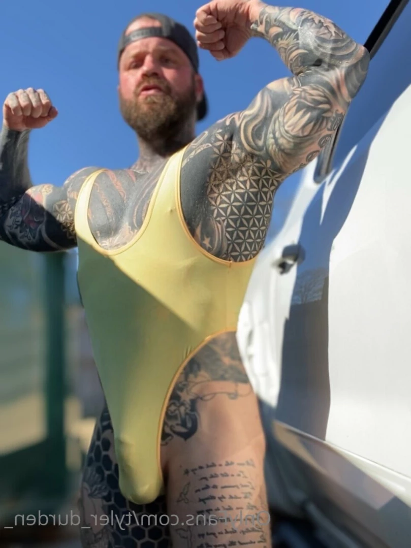 Durden [ tattoosaredumb ] Onlyfans leaked photo 11003924 on Hotleaks.tv
