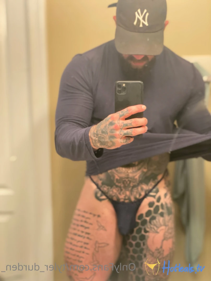 Durden [ tattoosaredumb ] Onlyfans leaked photo 11485775 on Hotleaks.tv