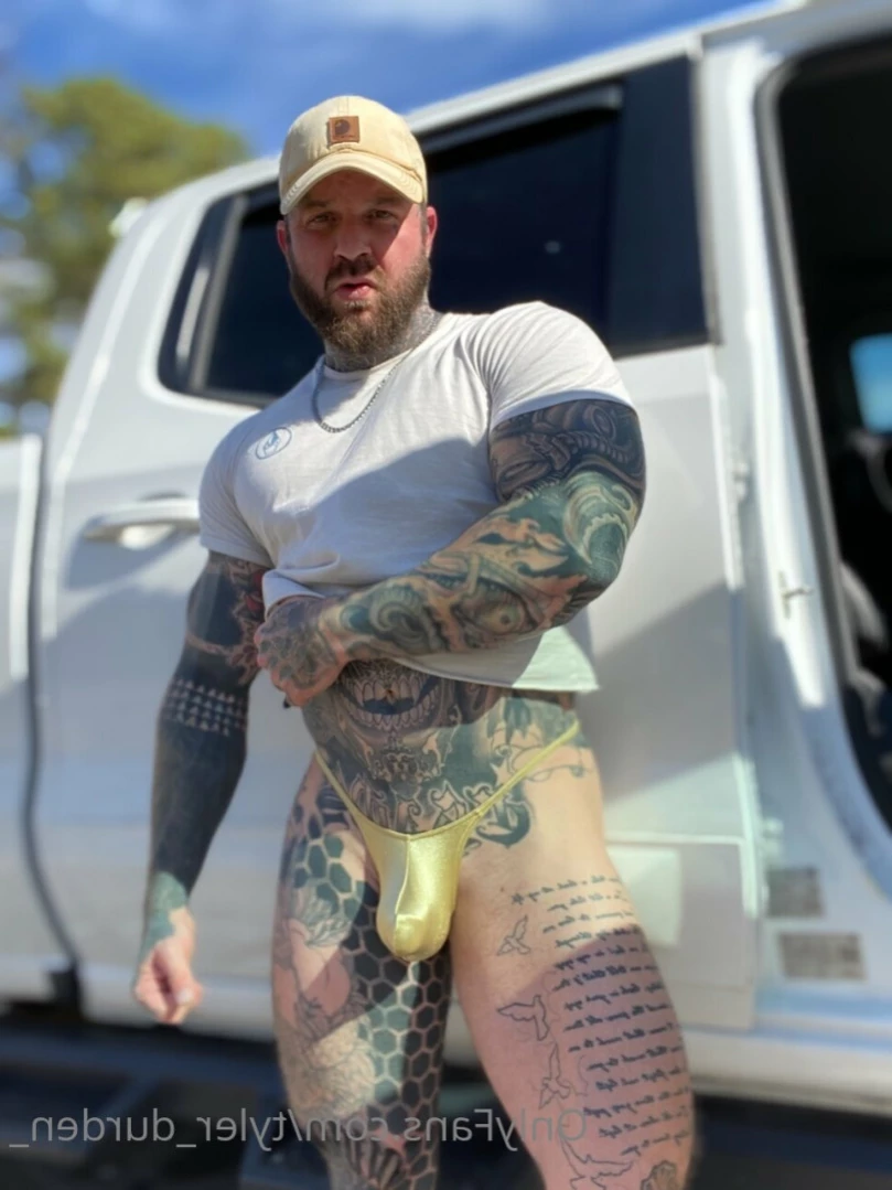 Durden [ tattoosaredumb ] Onlyfans leaked photo 12844495 on Hotleaks.tv