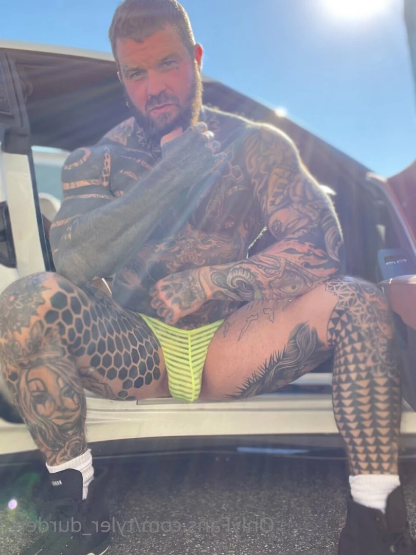 Durden [ tattoosaredumb ] Onlyfans leaked photo 13506349 on Hotleaks.tv