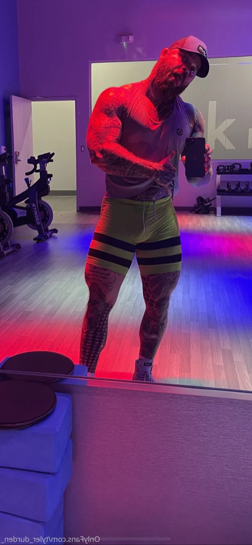 Durden [ tattoosaredumb ] Onlyfans leaked photo 13506455 on Hotleaks.tv