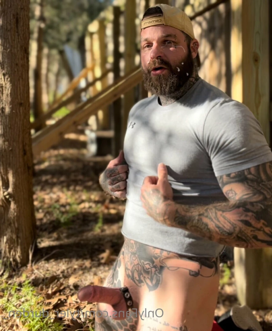 Durden [ tattoosaredumb ] Onlyfans leaked photo 13506525 on Hotleaks.tv