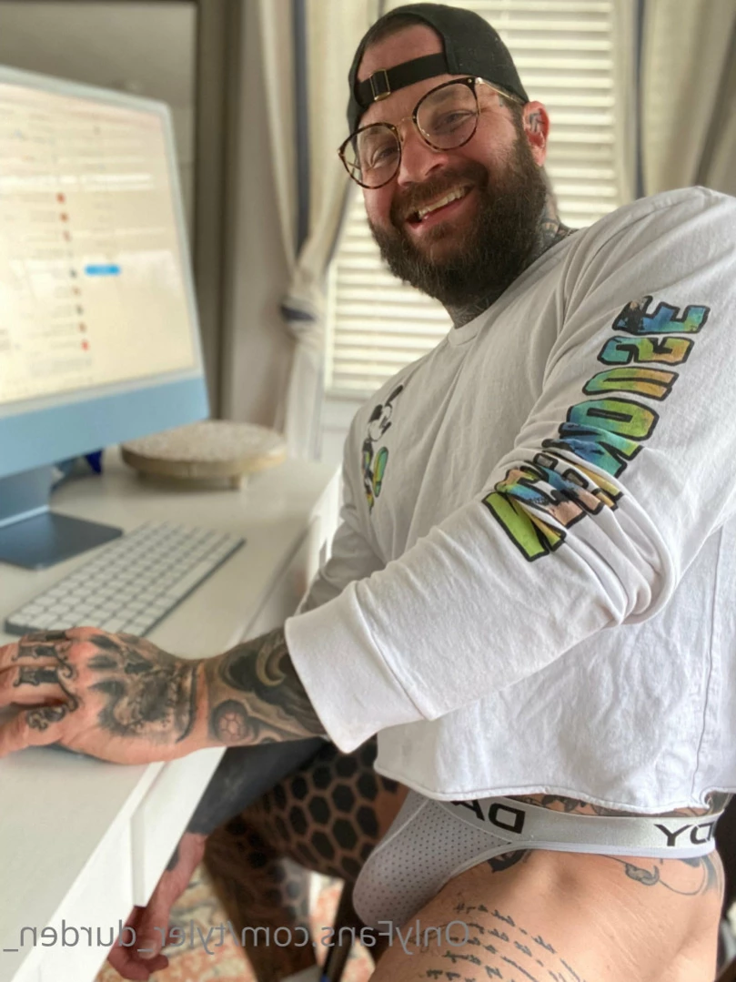 Durden [ tattoosaredumb ] Onlyfans leaked photo 13506589 on Hotleaks.tv