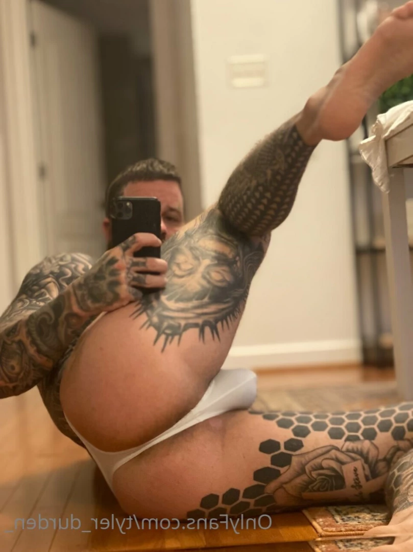 Durden [ tattoosaredumb ] Onlyfans leaked photo 13506669 on Hotleaks.tv