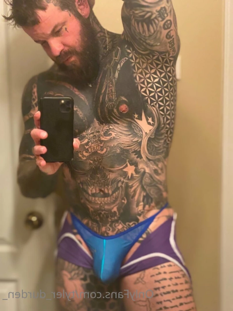 Durden [ tattoosaredumb ] Onlyfans leaked photo 13506848 on Hotleaks.tv