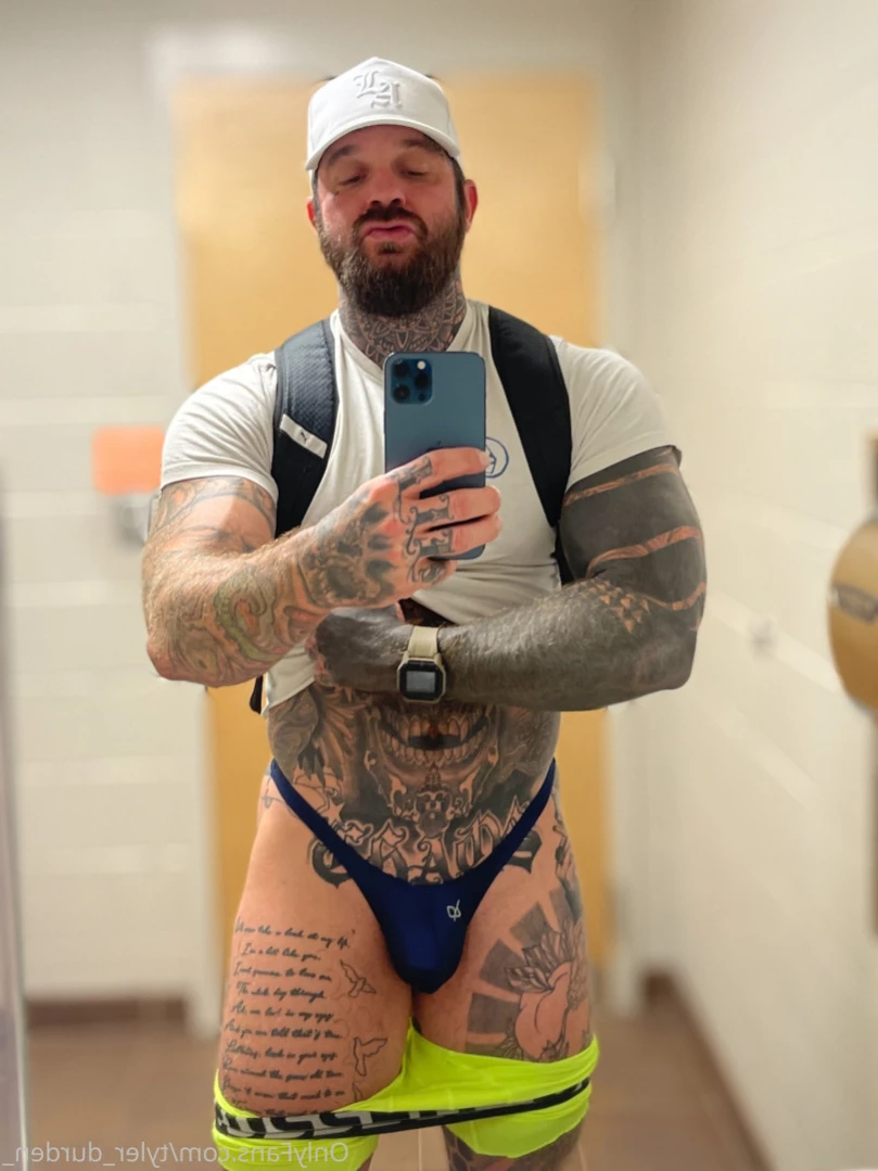 Durden [ tattoosaredumb ] Onlyfans leaked photo 13506860 on Hotleaks.tv