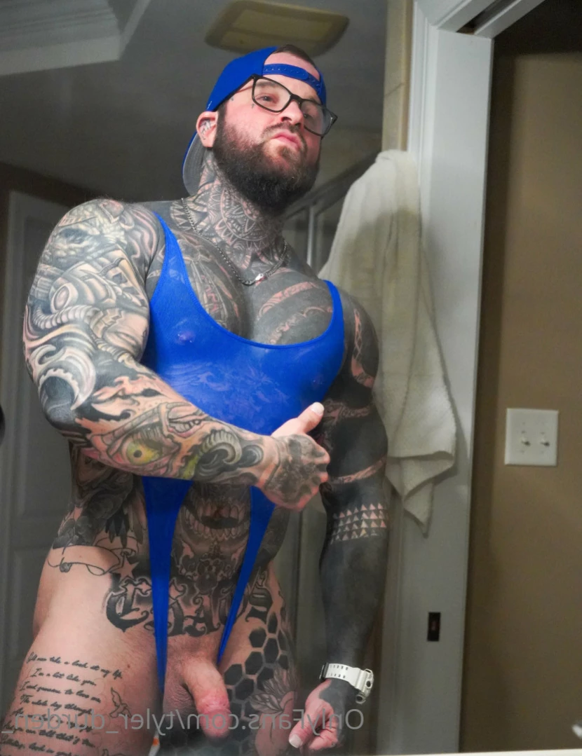 Durden [ tattoosaredumb ] Onlyfans leaked photo 13506933 on Hotleaks.tv