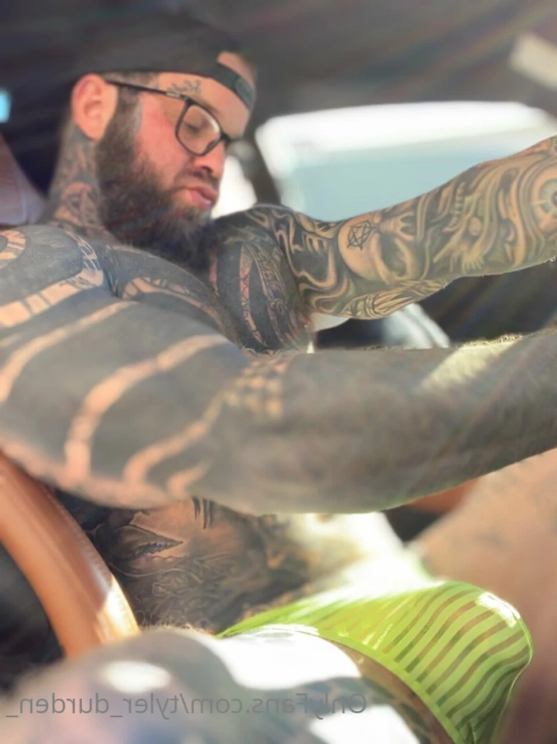 Durden [ tattoosaredumb ] Onlyfans leaked photo 13547486 on Hotleaks.tv