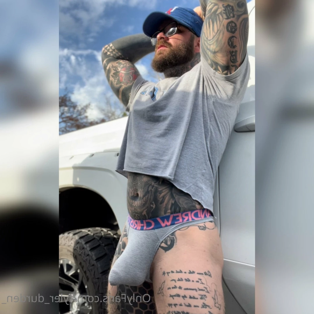 Durden [ tattoosaredumb ] Onlyfans leaked photo 13587901 on Hotleaks.tv