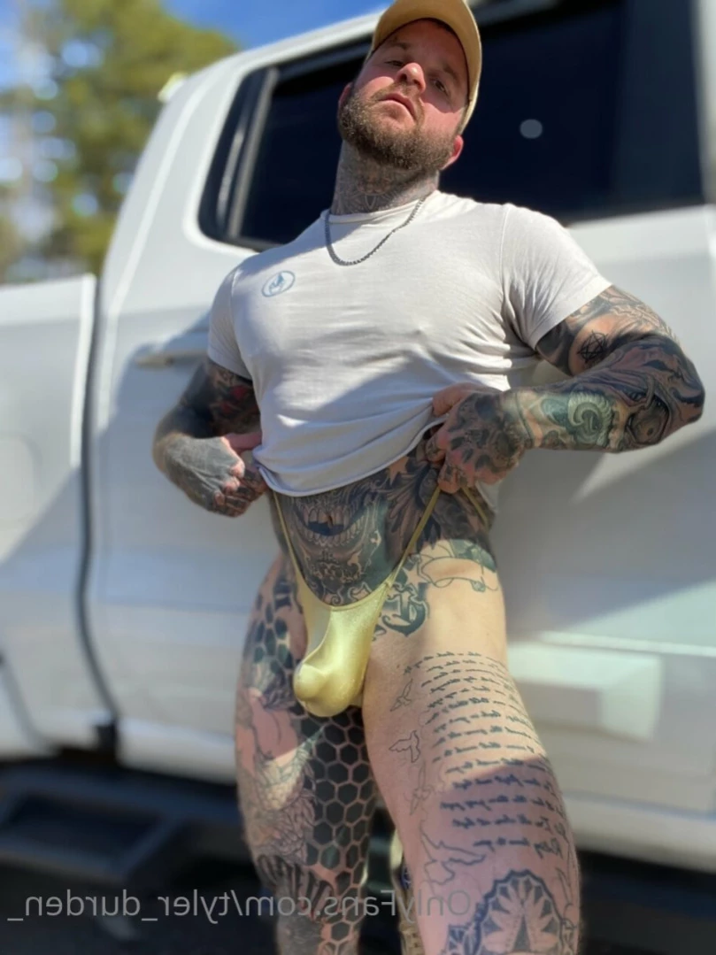 Durden [ tattoosaredumb ] Onlyfans leaked photo 13588179 on Hotleaks.tv