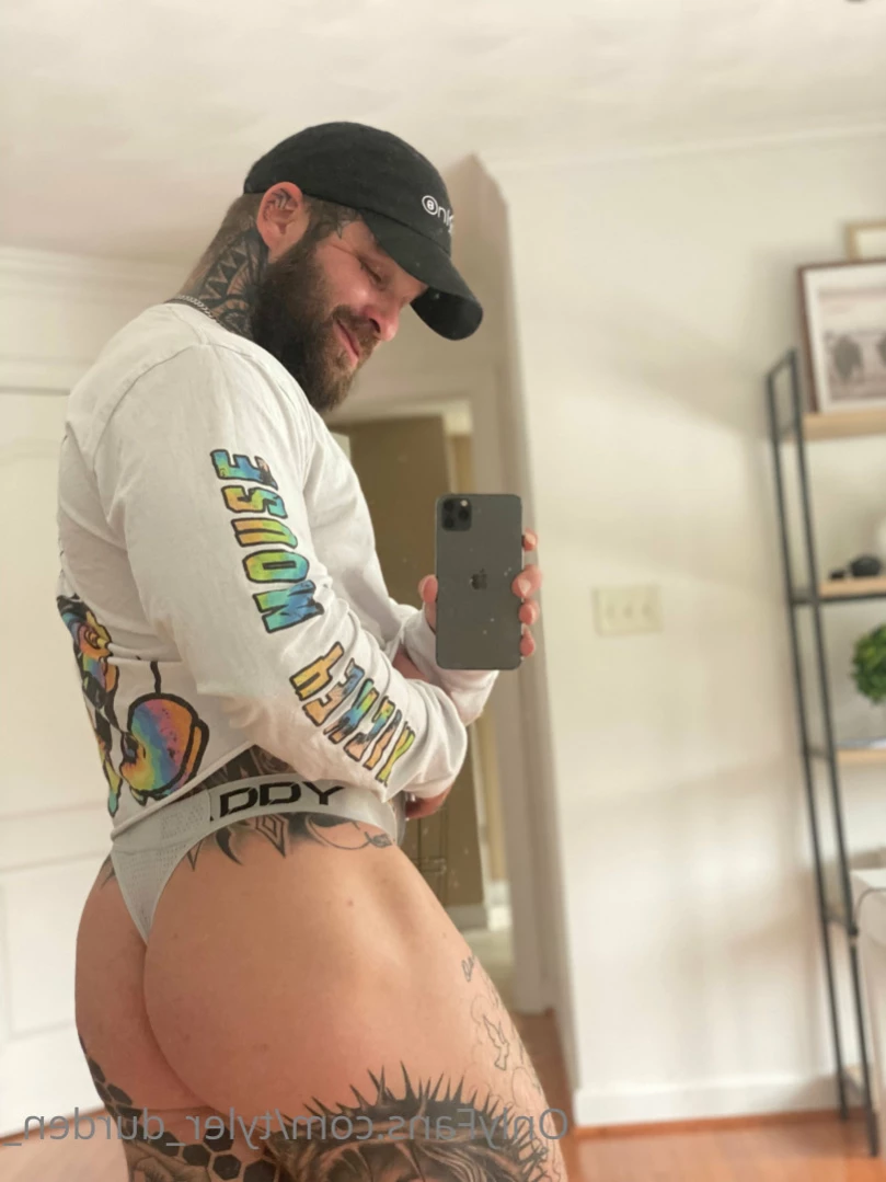 Durden [ tattoosaredumb ] Onlyfans leaked photo 13588264 on Hotleaks.tv