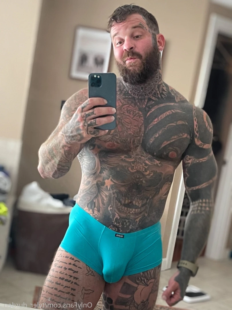 Durden [ tattoosaredumb ] Onlyfans leaked photo 13595158 on Hotleaks.tv