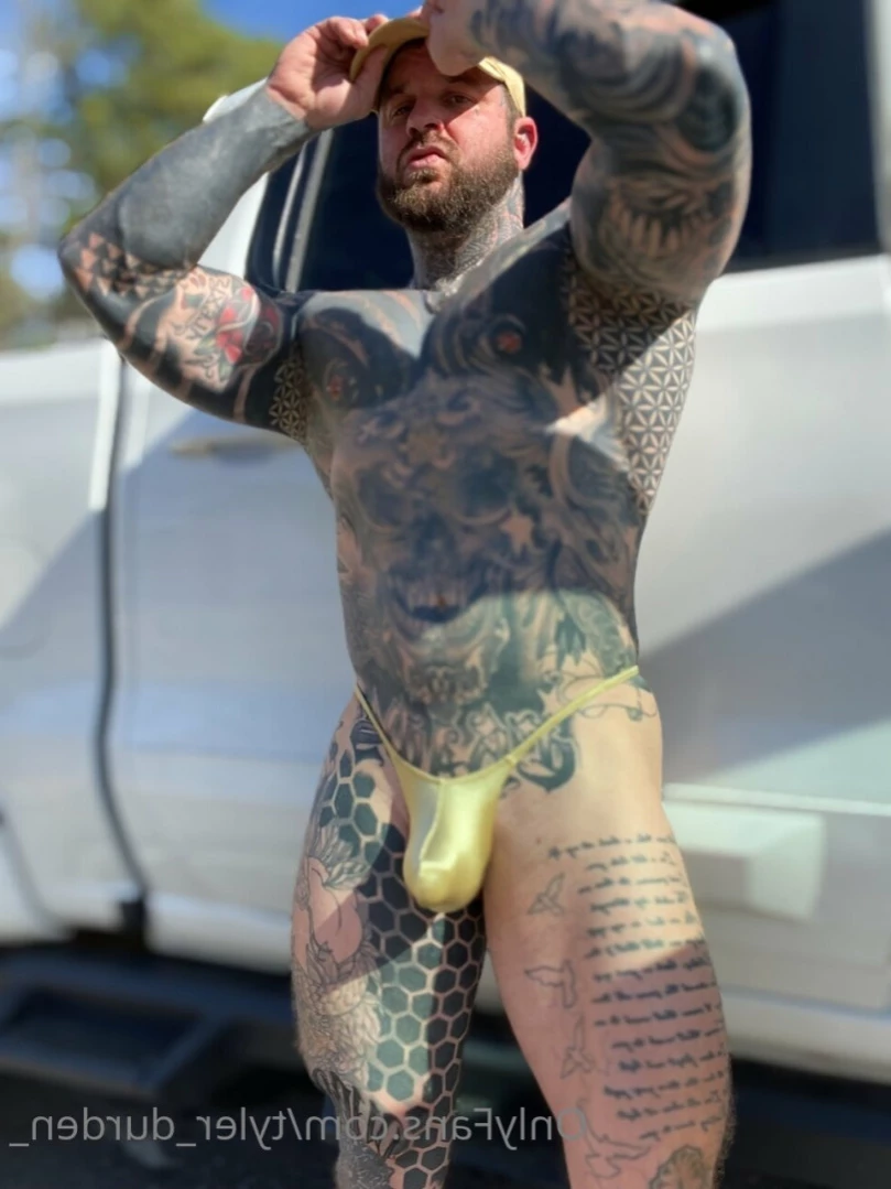 Durden [ tattoosaredumb ] Onlyfans leaked photo 13595182 on Hotleaks.tv