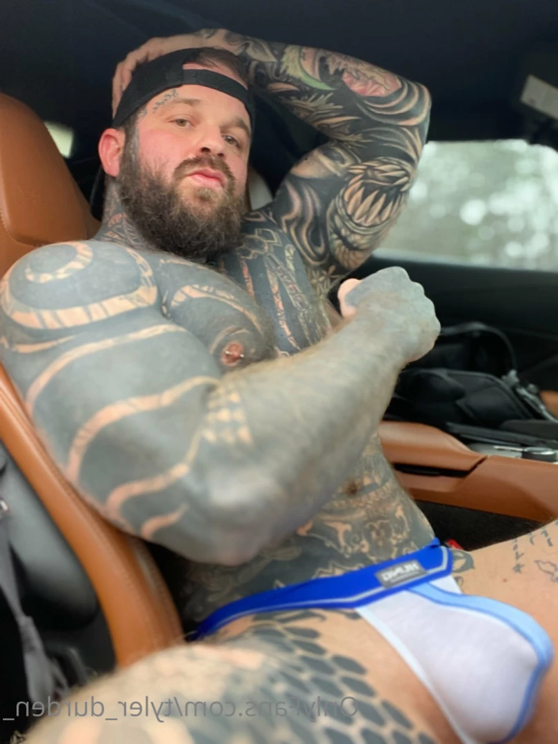 Durden [ tattoosaredumb ] Onlyfans leaked photo 13822725 on Hotleaks.tv