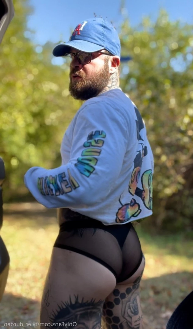 Durden [ tattoosaredumb ] Onlyfans leaked photo 13822739 on Hotleaks.tv