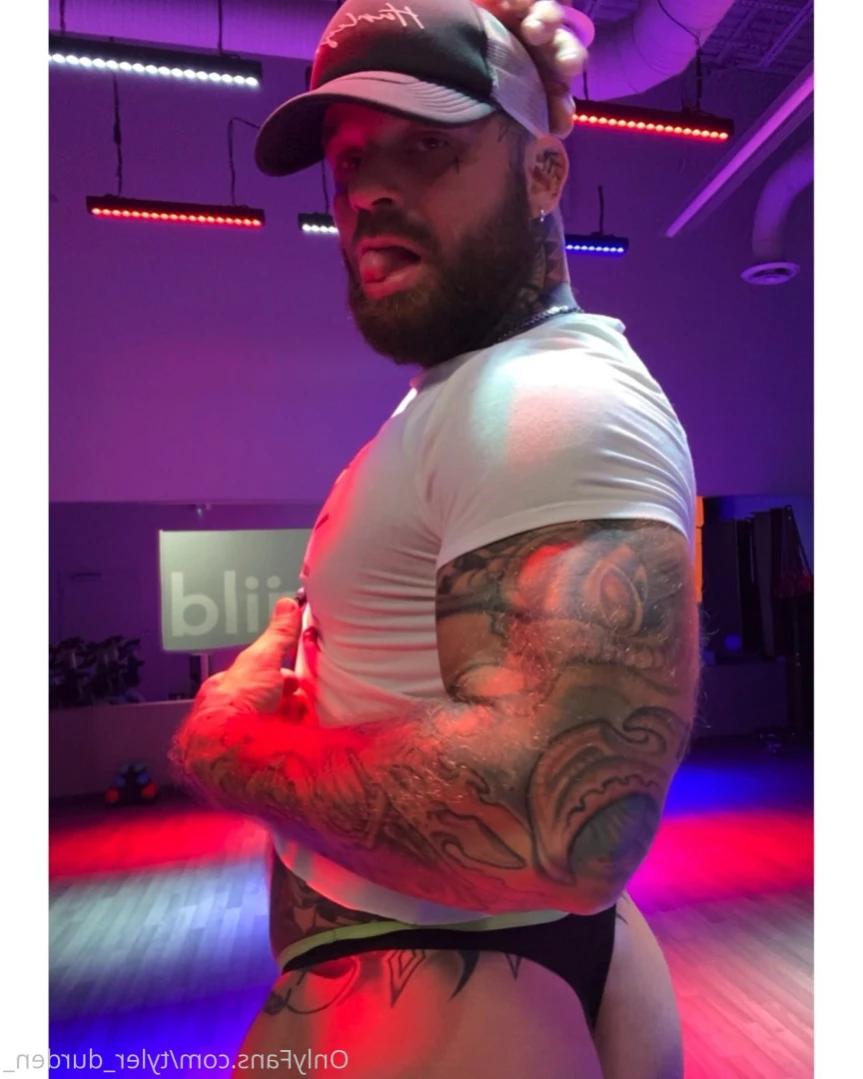 Durden [ tattoosaredumb ] Onlyfans leaked photo 13997487 on Hotleaks.tv