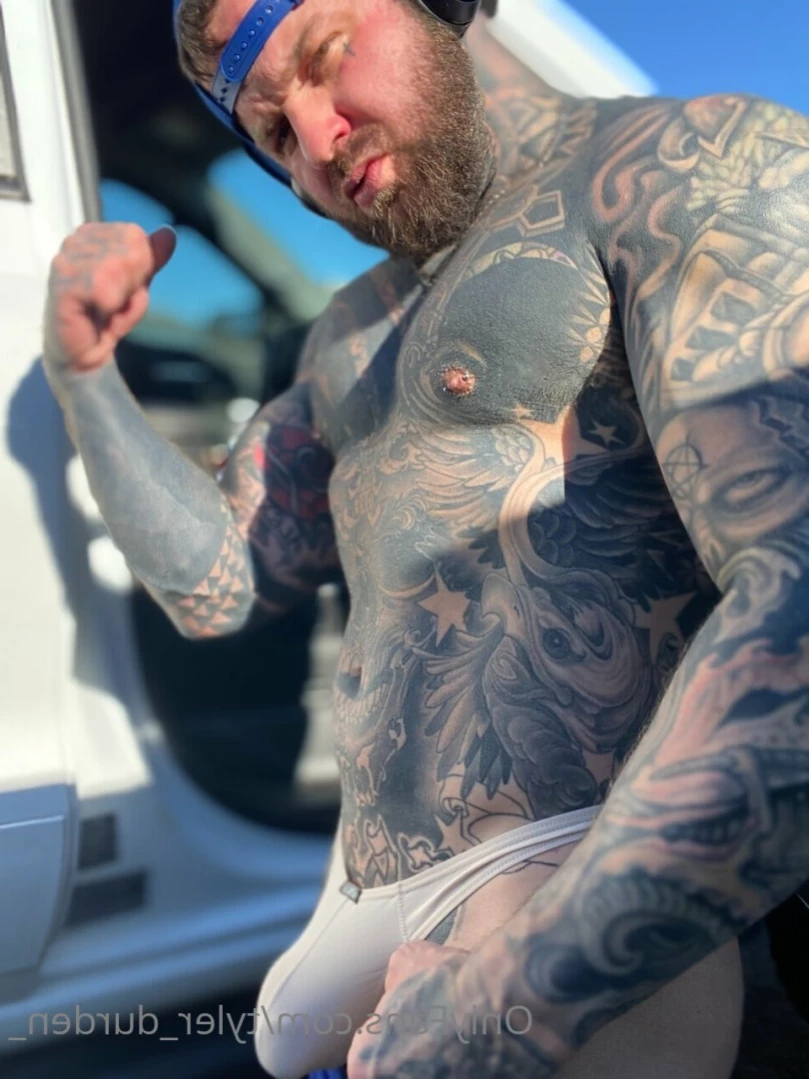 Durden [ tattoosaredumb ] Onlyfans leaked photo 13997533 on Hotleaks.tv