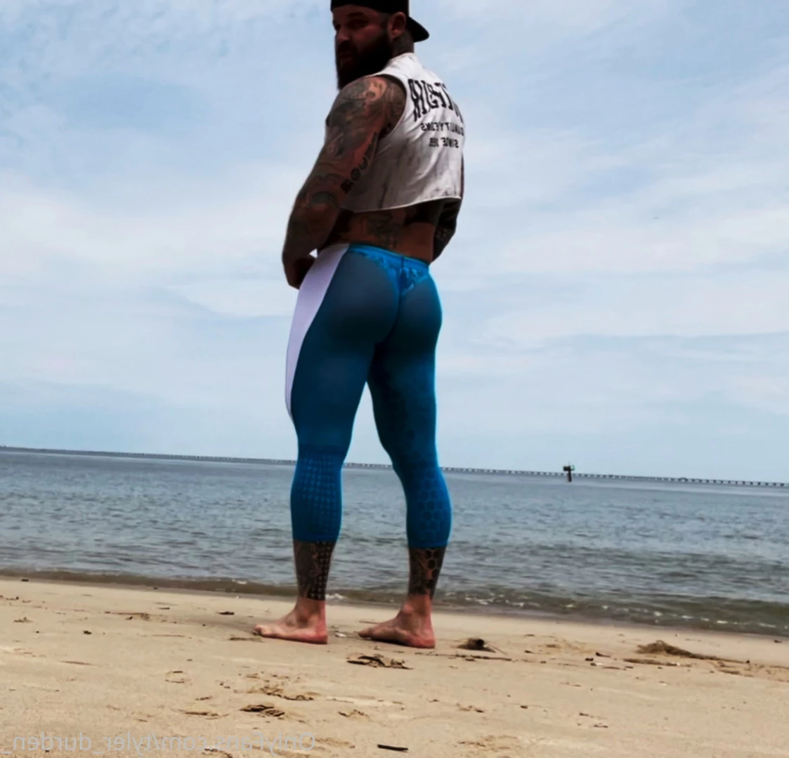 Durden [ tattoosaredumb ] Onlyfans leaked photo 14217152 on Hotleaks.tv