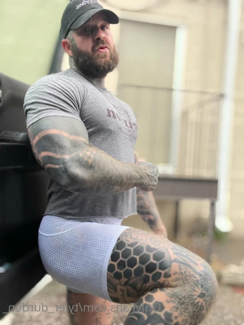 Durden [ tattoosaredumb ] Onlyfans leaked photo 14348256 on Hotleaks.tv