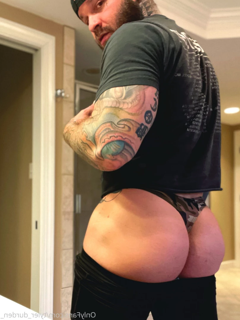 Durden [ tattoosaredumb ] Onlyfans leaked photo 14536773 on Hotleaks.tv