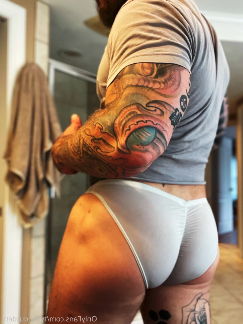 Durden [ tattoosaredumb ] Onlyfans leaked photo 14786243 on Hotleaks.tv