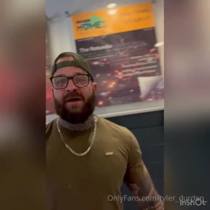 Durden [ tattoosaredumb ] Onlyfans leaked video 14804861 on Hotleaks.tv