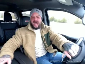 Durden [ tattoosaredumb ] Onlyfans leaked video 15221102 on Hotleaks.tv
