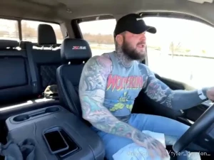 Durden [ tattoosaredumb ] Onlyfans leaked video 15221382 on Hotleaks.tv