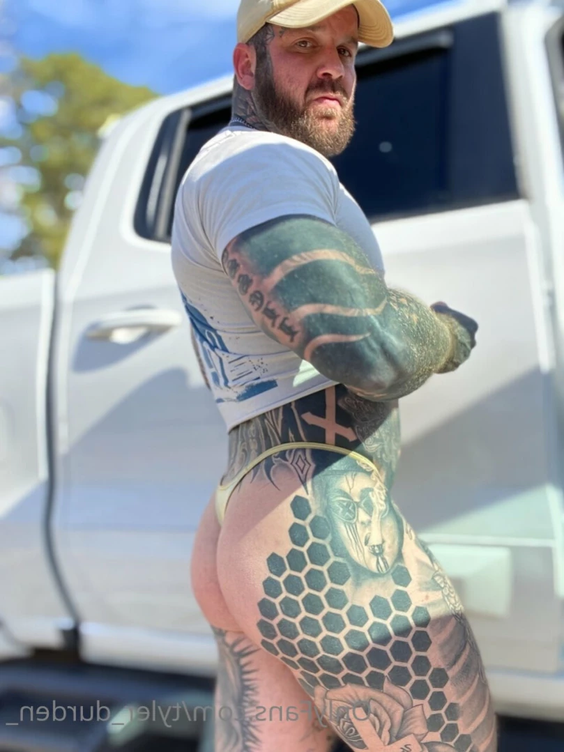 Durden [ tattoosaredumb ] Onlyfans leaked photo 15346280 on Hotleaks.tv