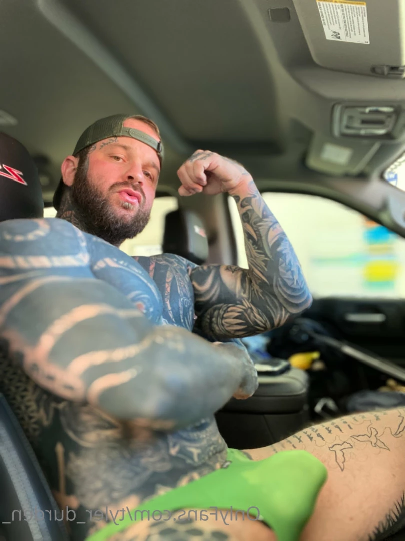 Durden [ tattoosaredumb ] Onlyfans leaked photo 15346996 on Hotleaks.tv