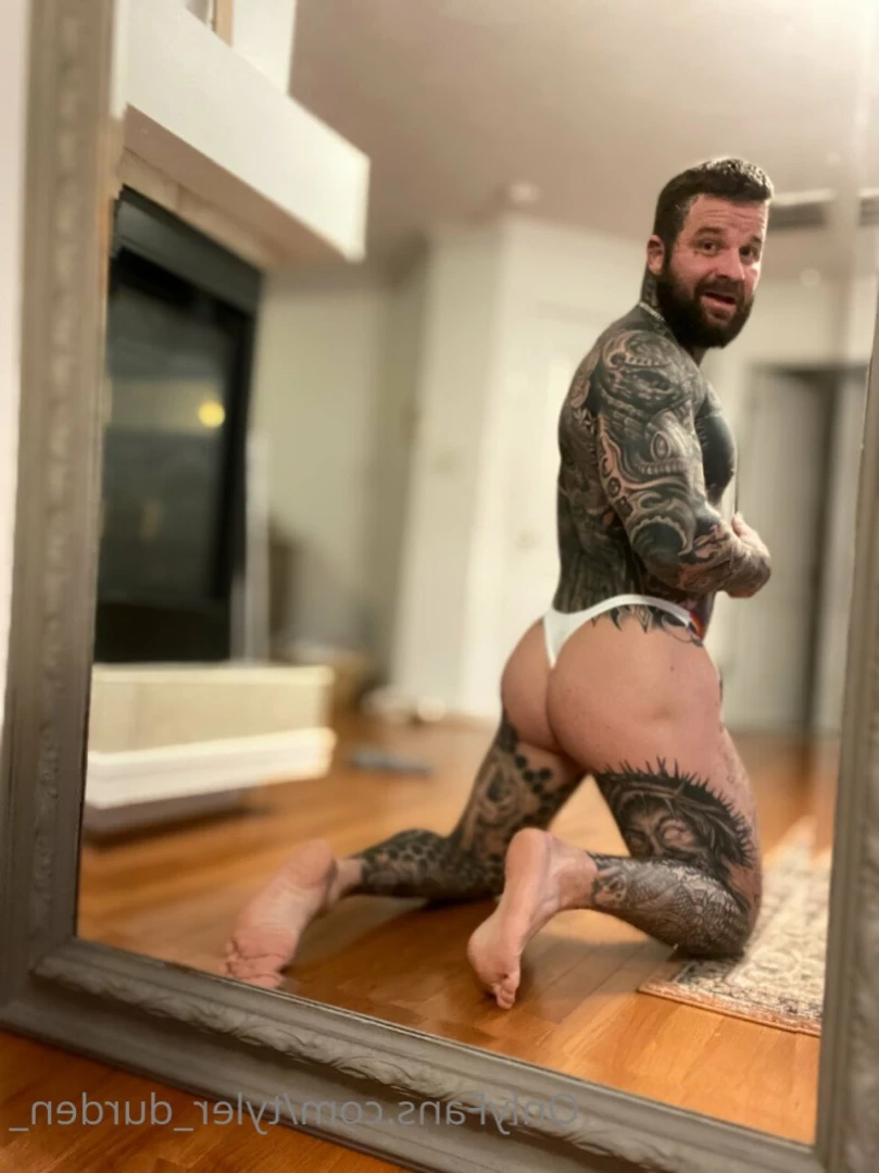 Durden [ tattoosaredumb ] Onlyfans leaked photo 15383004 on Hotleaks.tv