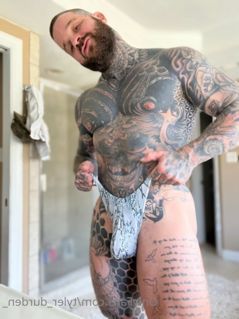 Durden [ tattoosaredumb ] Onlyfans leaked photo 15390077 on Hotleaks.tv