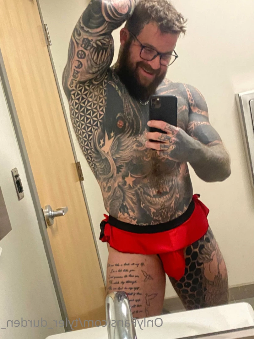 Durden [ tattoosaredumb ] Onlyfans leaked photo 15390119 on Hotleaks.tv