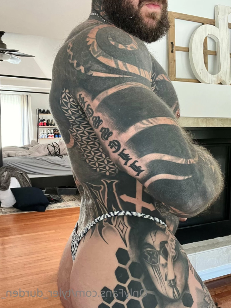 Durden [ tattoosaredumb ] Onlyfans leaked photo 15755397 on Hotleaks.tv