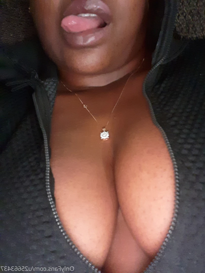 SexyBrownChocolate [ u25663437 ] Onlyfans leaked photo 13595093 on Hotleaks.tv