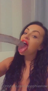 Sophia Snow [ uksophiasnow ] Onlyfans leaked video 7923794 on Hotleaks.tv