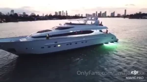 7923451