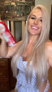 ✨𝗚𝗶𝗿𝗹 𝗡𝗲𝘅𝘁 𝗗𝗼𝗼𝗿 [ linnymae ] Onlyfans leaked video 1628805 on Hotleaks.tv