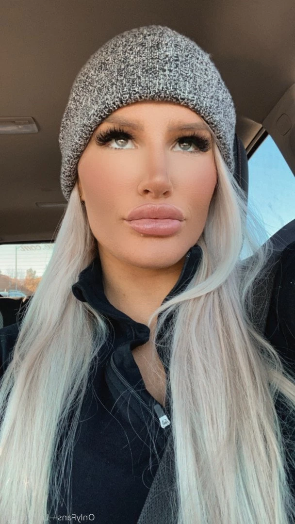 ✨𝗚𝗶𝗿𝗹 𝗡𝗲𝘅𝘁 𝗗𝗼𝗼𝗿 [ linnymae ] Onlyfans leaked photo 714838 on Hotleaks.tv