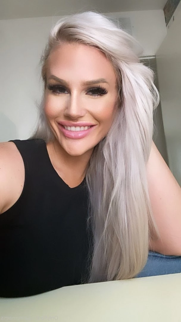✨𝗚𝗶𝗿𝗹 𝗡𝗲𝘅𝘁 𝗗𝗼𝗼𝗿 [ linnymae ] Onlyfans leaked photo 715091 on Hotleaks.tv