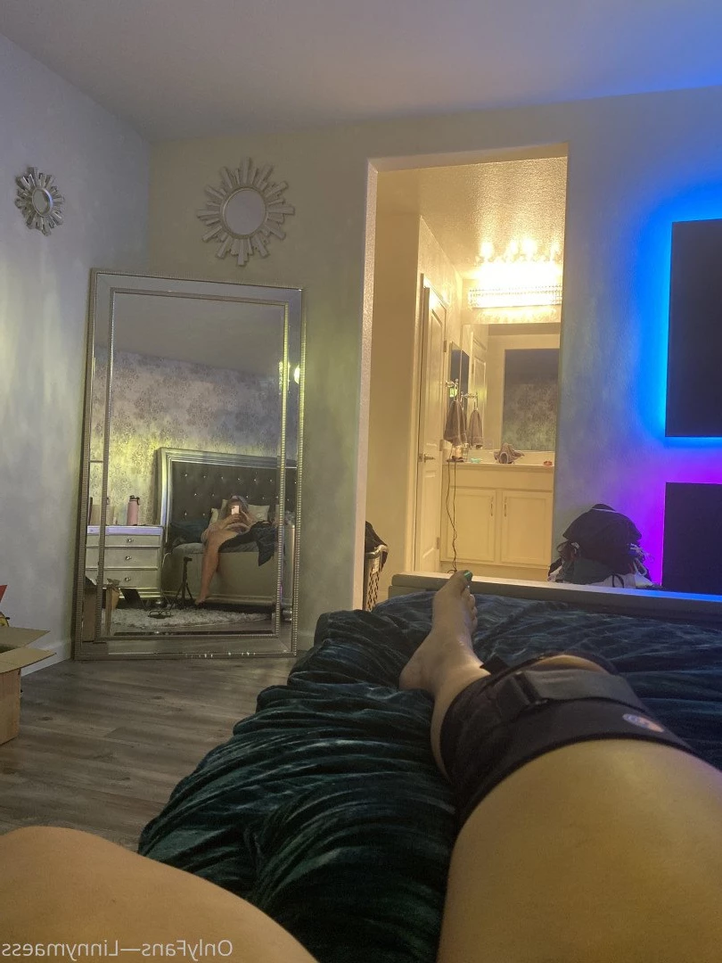 ✨𝗚𝗶𝗿𝗹 𝗡𝗲𝘅𝘁 𝗗𝗼𝗼𝗿 [ linnymae ] Onlyfans leaked photo 715362 on Hotleaks.tv